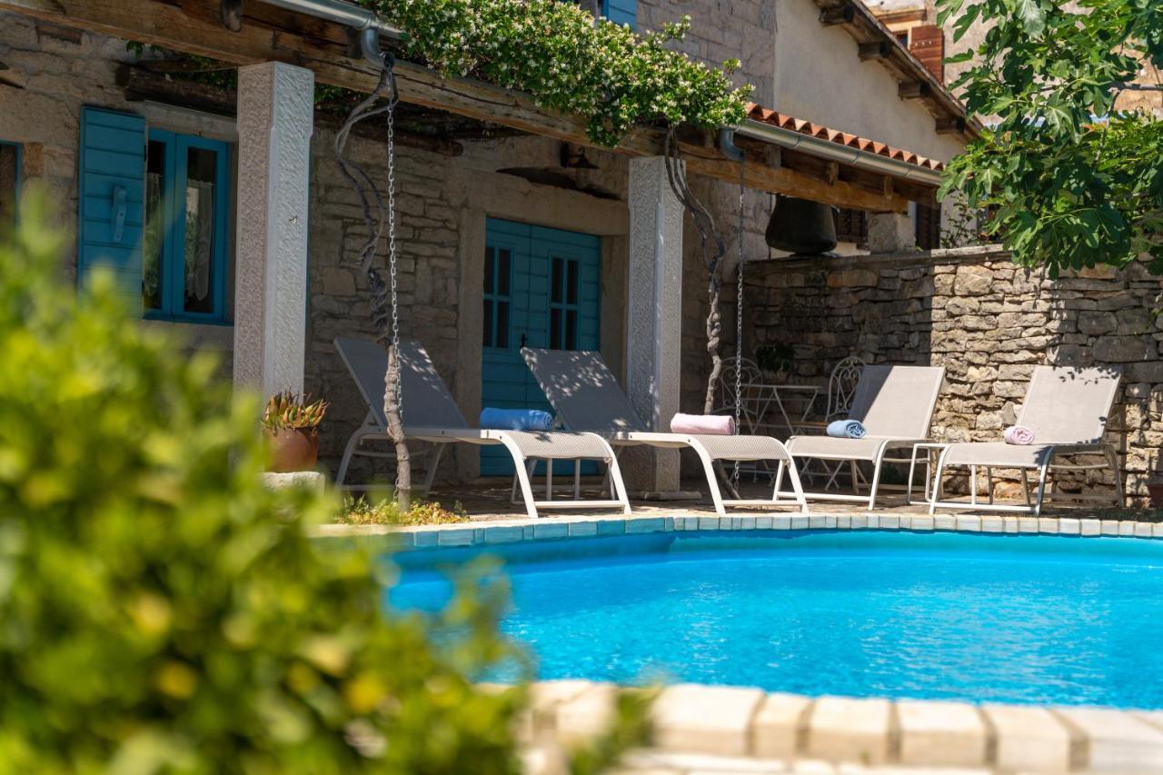 Villa Janko Sveti Lovreč Pazenatički Exteriér fotografie
