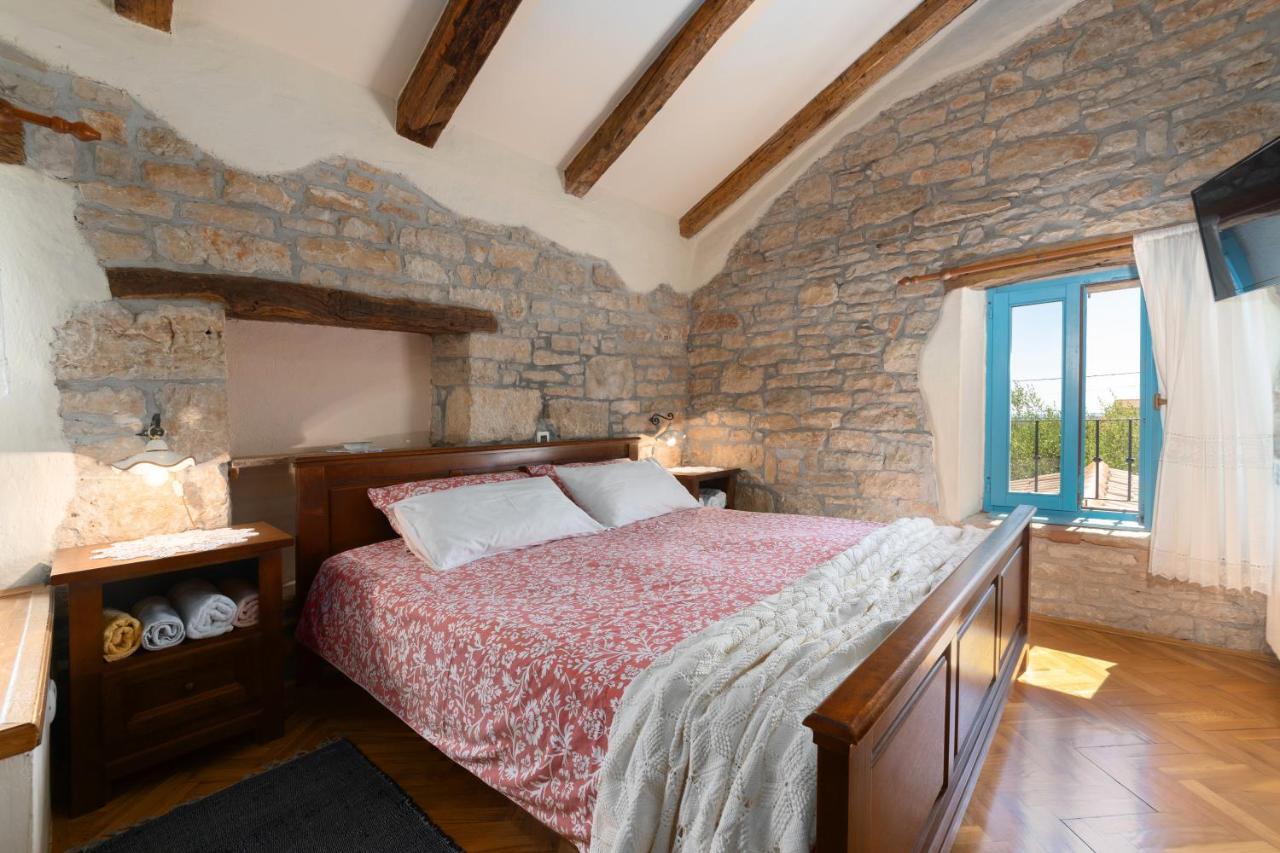 Villa Janko Sveti Lovreč Pazenatički Exteriér fotografie