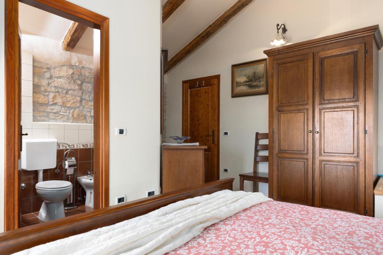 Villa Janko Sveti Lovreč Pazenatički Exteriér fotografie