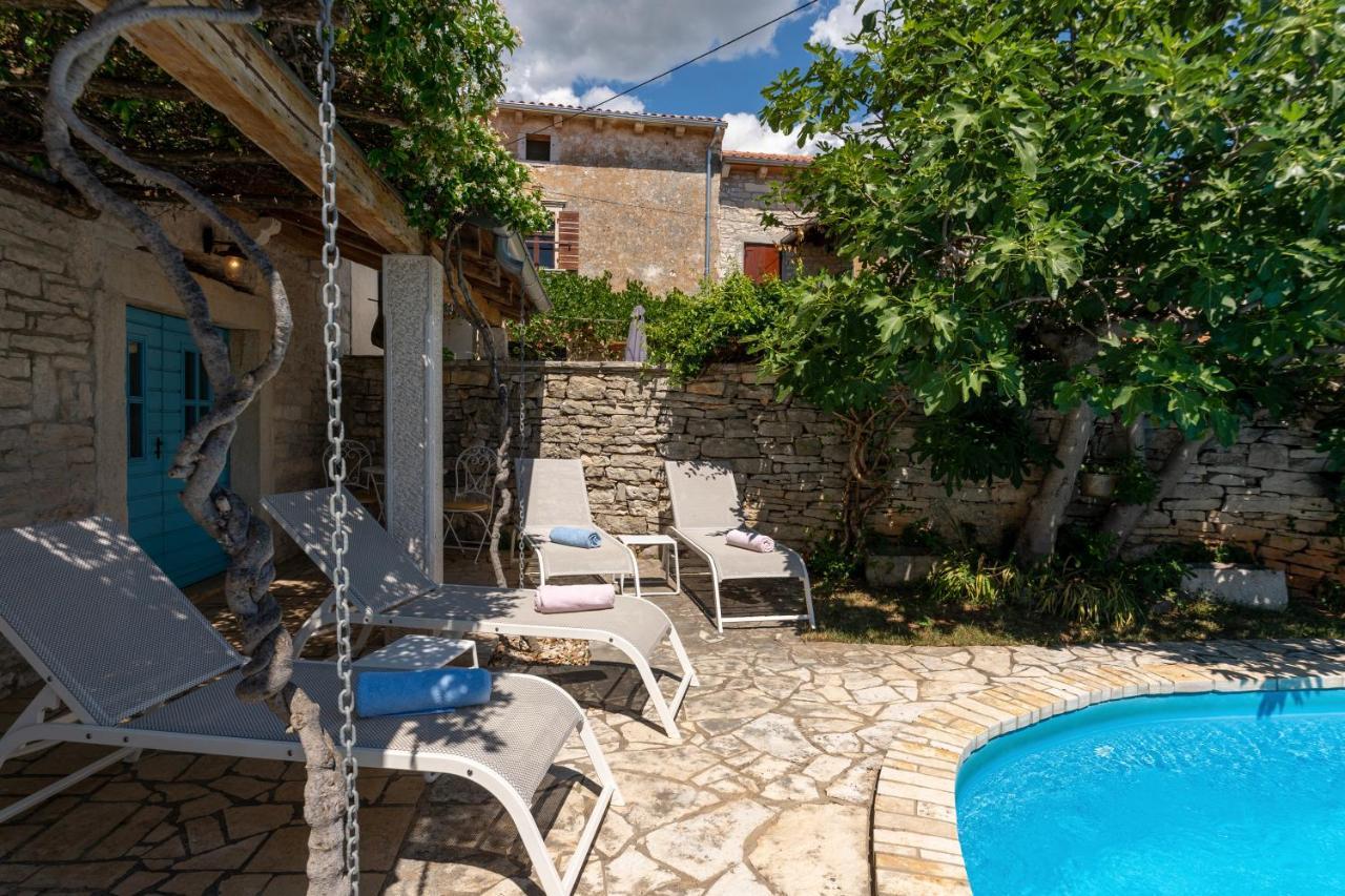 Villa Janko Sveti Lovreč Pazenatički Exteriér fotografie